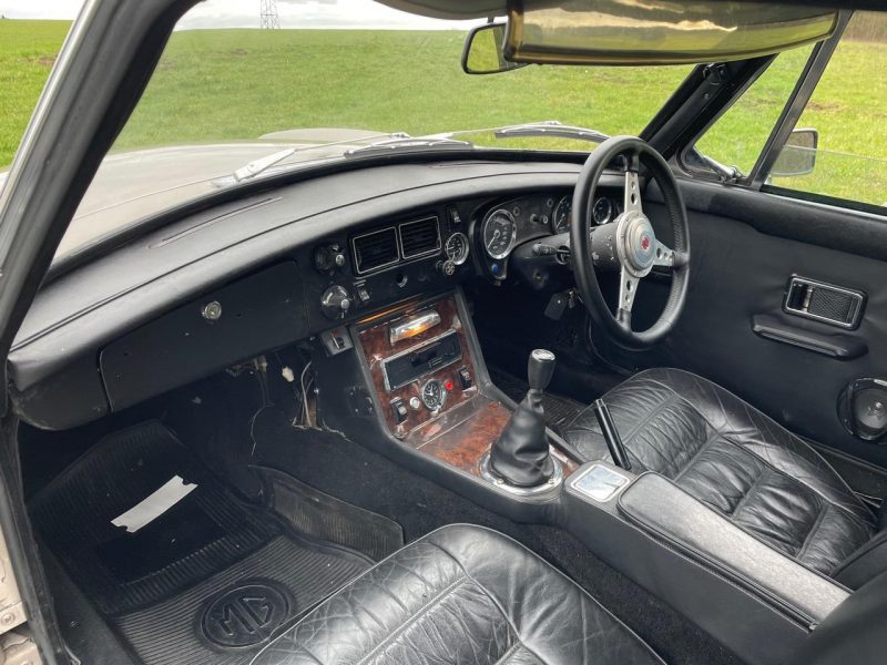 MGB GT V8