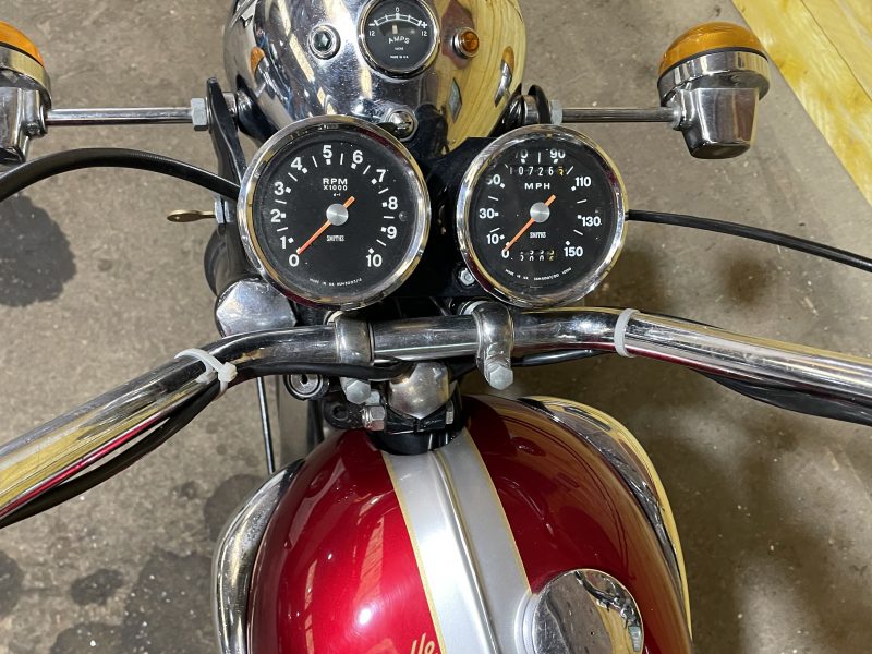 TRIUMPH Bonneville T120