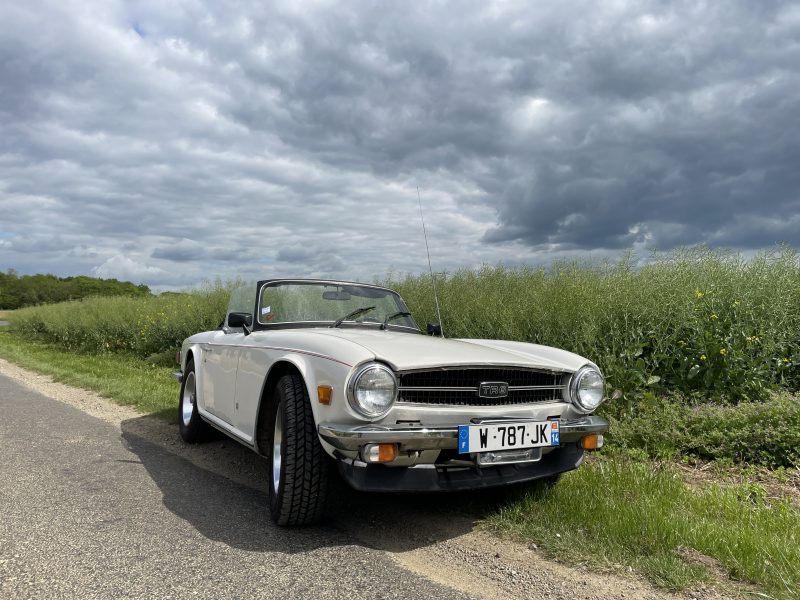 TRIUMPH TR6