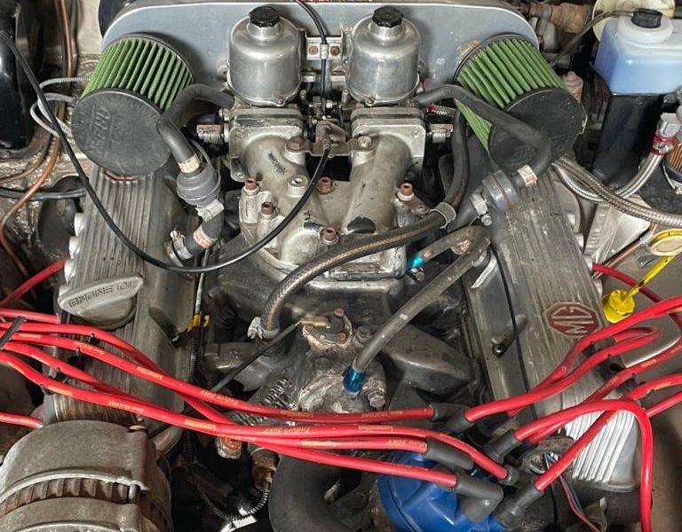 MGB GT V8