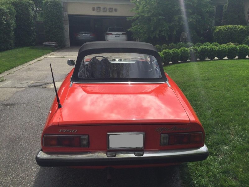 Alfa-Romeo Spider 1750 Coda Tronca
