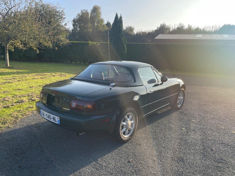 Mazda Miata MX5 NA, Cuir et Hard-Top