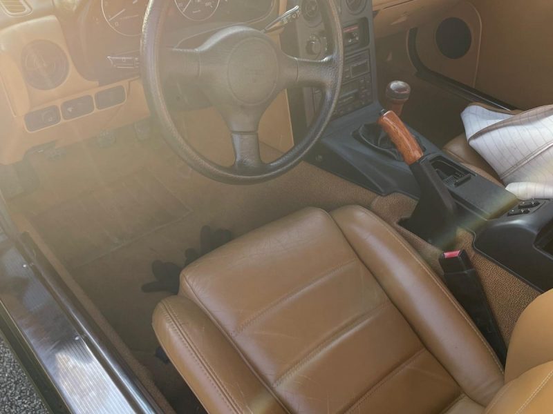 Mazda Miata MX5 NA, Cuir et Hard-Top